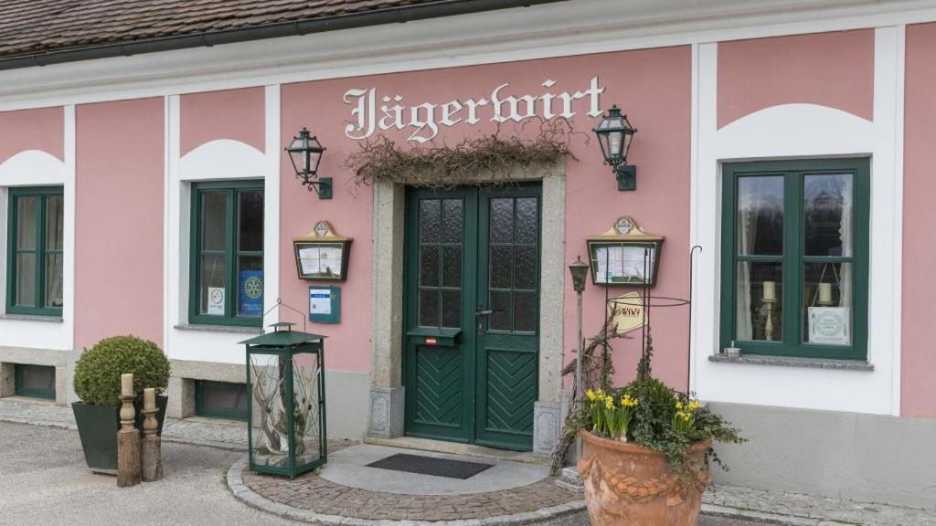 Gasthof Jaegerwirt Au an der Donau Exterior photo